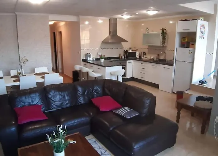 Casa Tranquil Sleeps 4